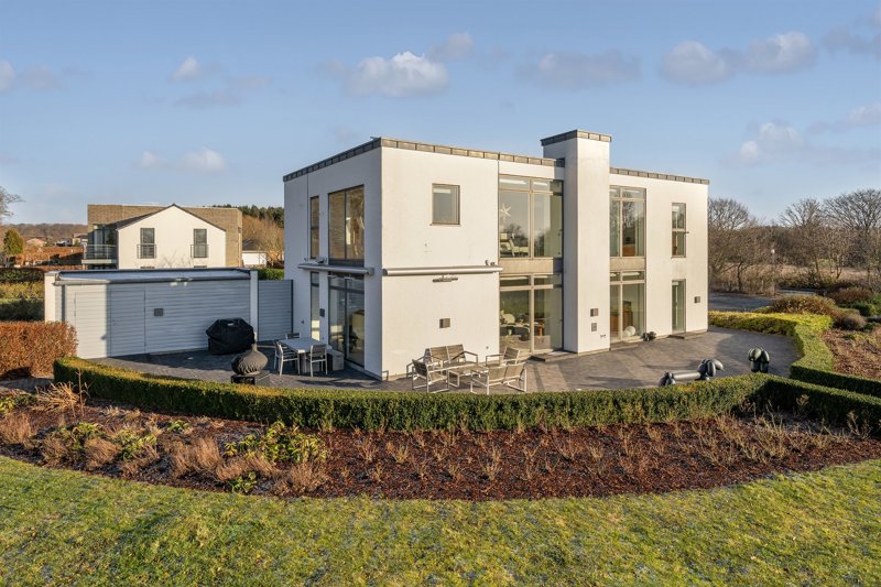 Property image number 1