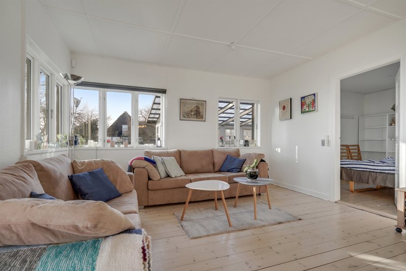Property image number 8