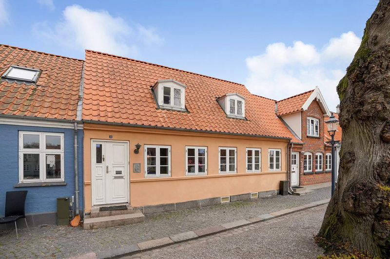 Property image number 1