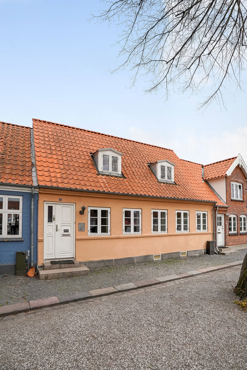 Property image number 2