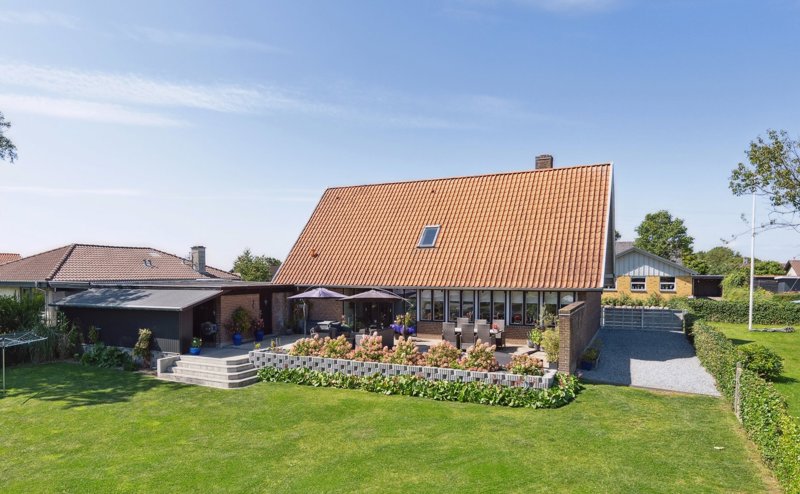 Property image number 1