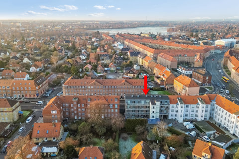 Stor lejlighed med 3 soveværelser