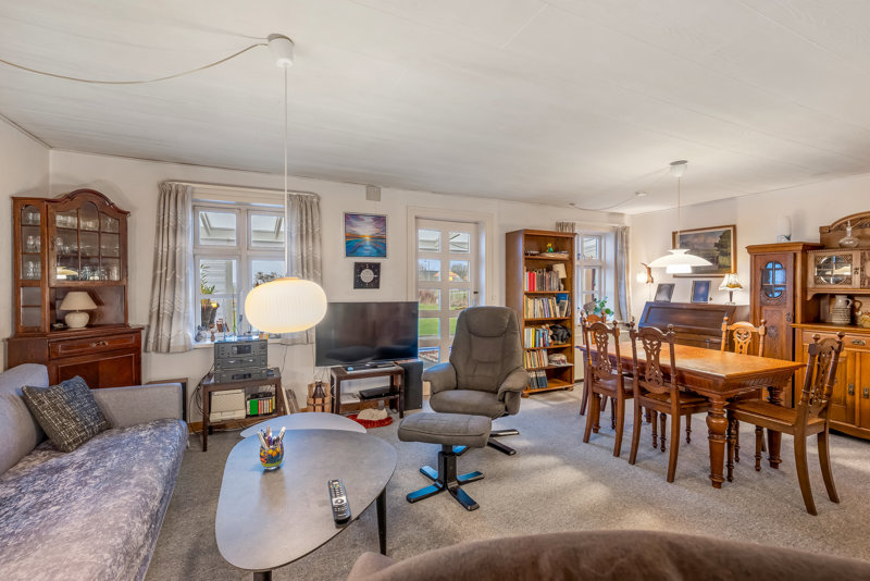 Property image number 8