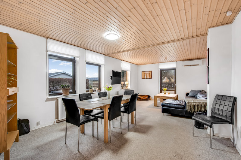 Property image number 6