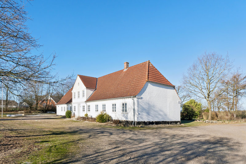 Property image number 2