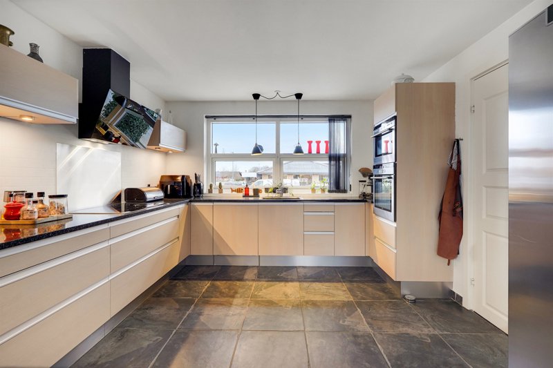 Property image number 8