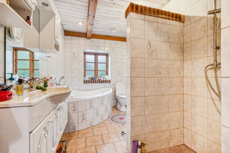Property image number 5