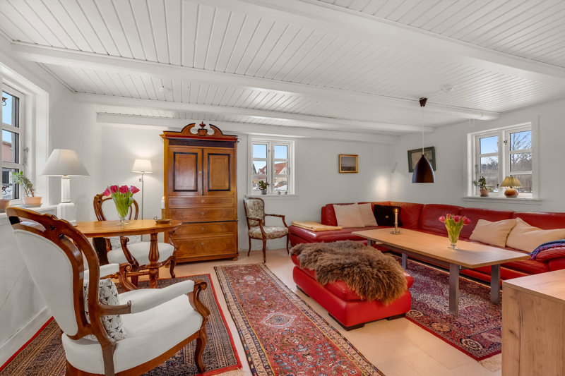 Property image number 2