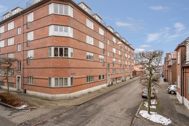 Property image number 2