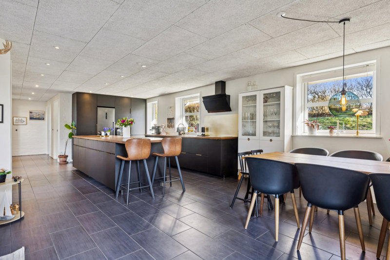 Property image number 8