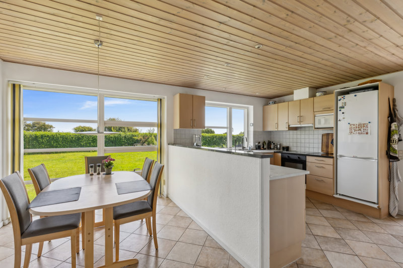 Property image number 8