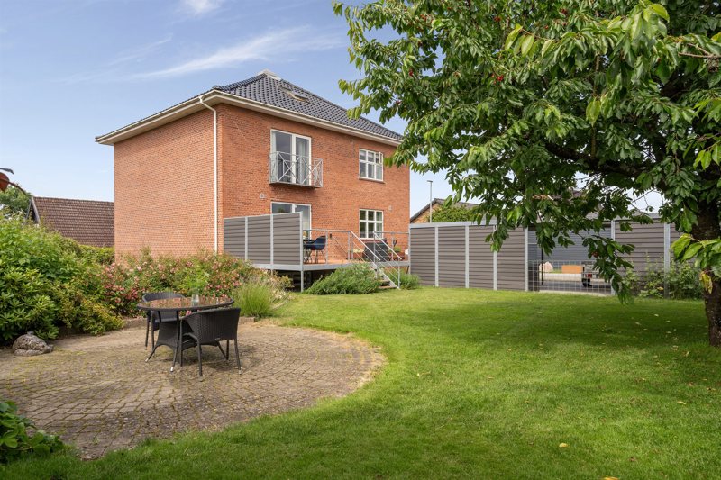 Property image number 2