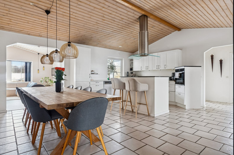 Property image number 8