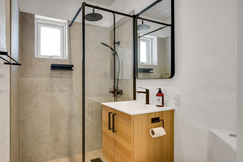 toggle-gallery-image