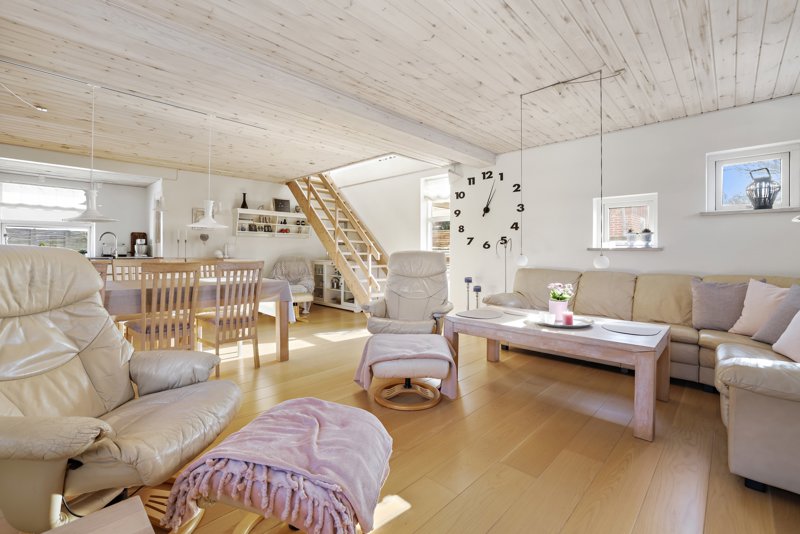 Property image number 8