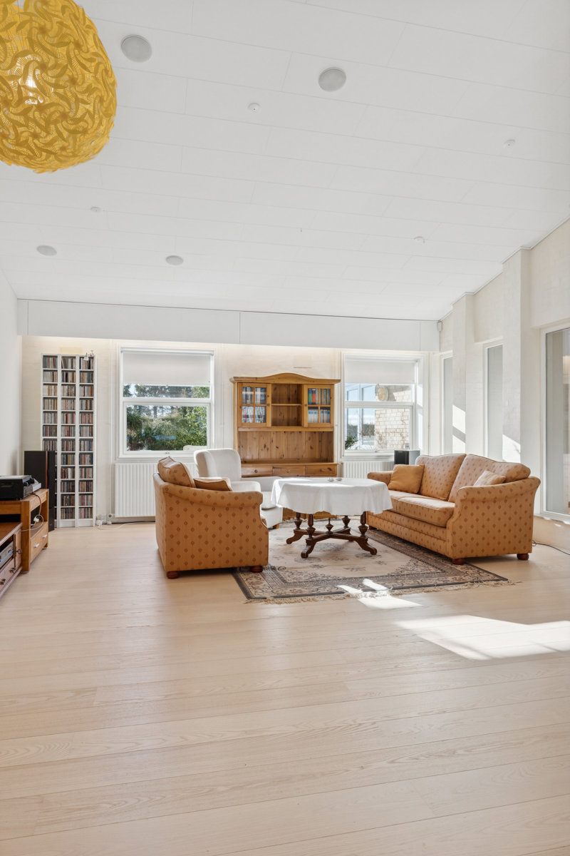 Property image number 3