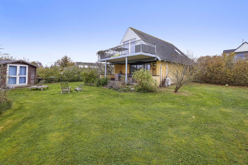 Property image number 2