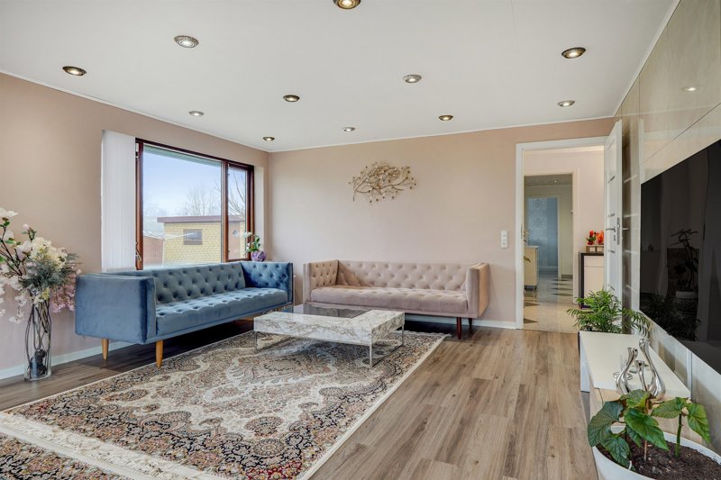 Property image number 3