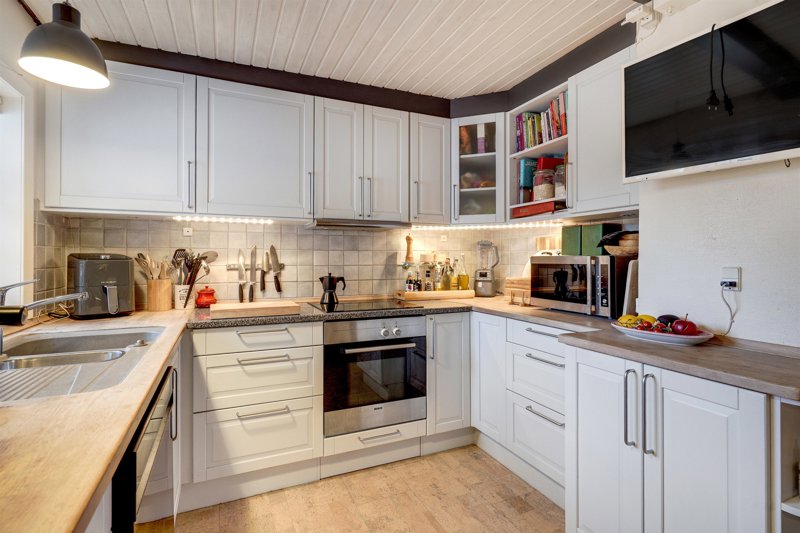 Property image number 8