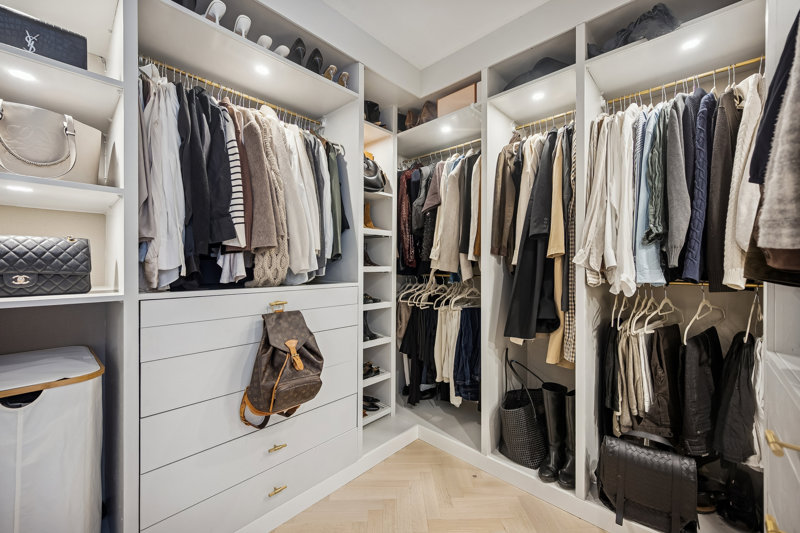 toggle-gallery-image