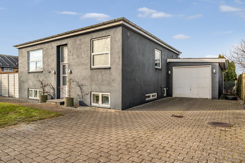Property image number 1