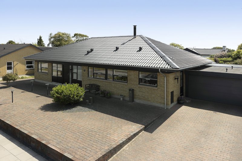 Property image number 2
