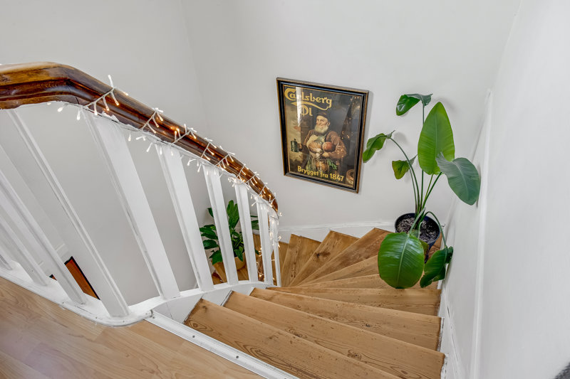toggle-gallery-image