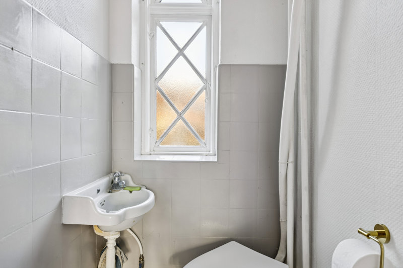 Property image number 8