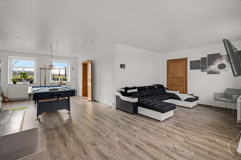 Property image number 8