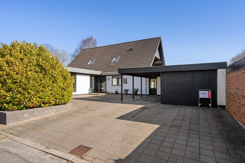 Property image number 1