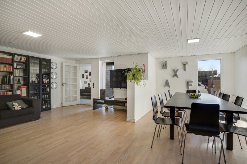Property image number 3