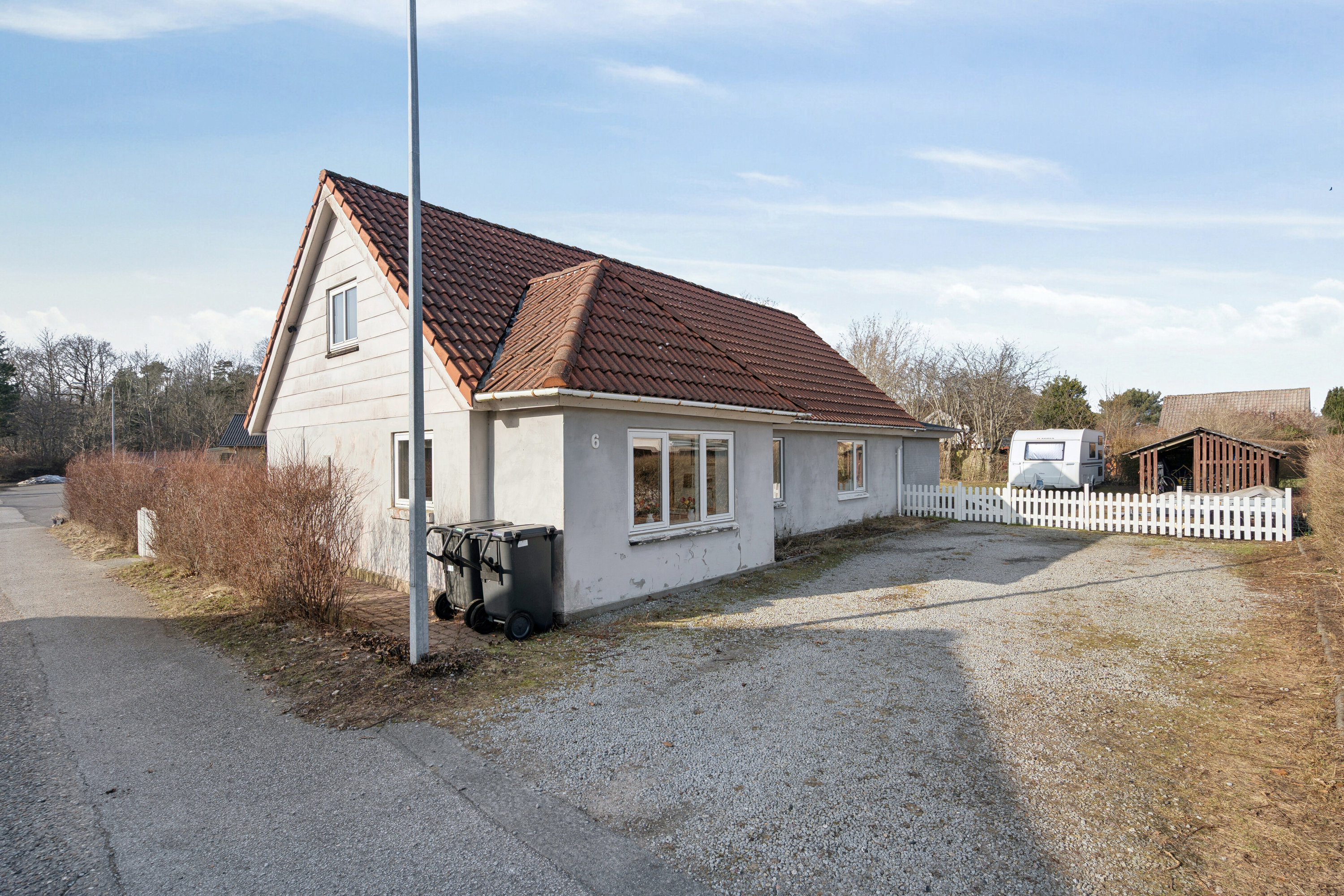 Villa på Rønne Alle 6 9320 Hjallerup.