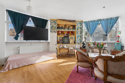 120 etagemeter på hjørnet af Sønder Boulevard og Valdemarsgade.