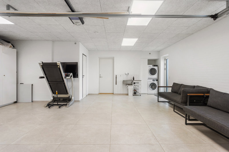 Property image number 8