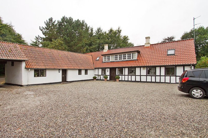 Property image number 1