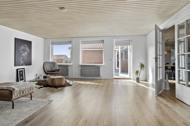 Property image number 8