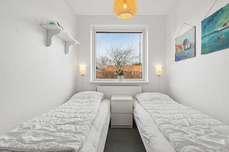 toggle-gallery-image