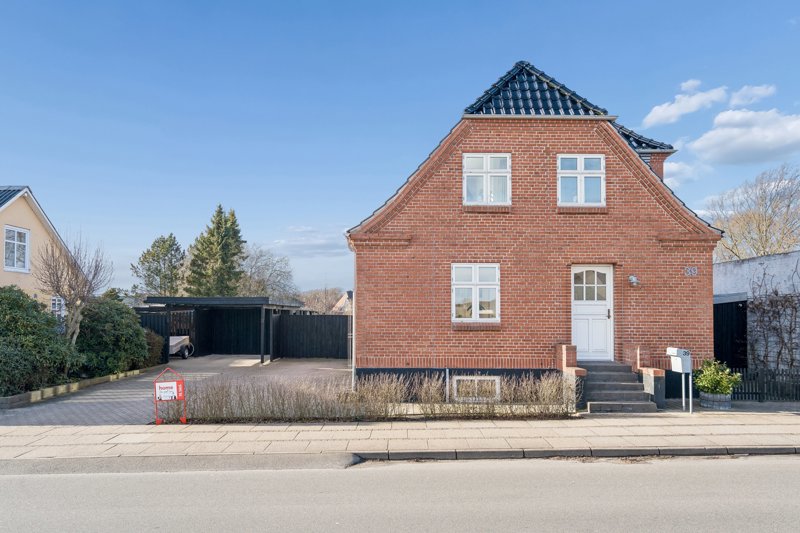 Property image number 1