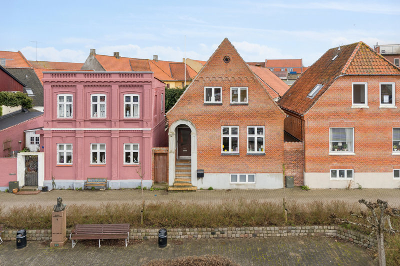 Property image number 3
