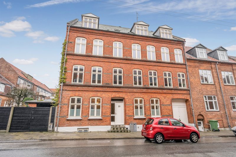 Property image number 8