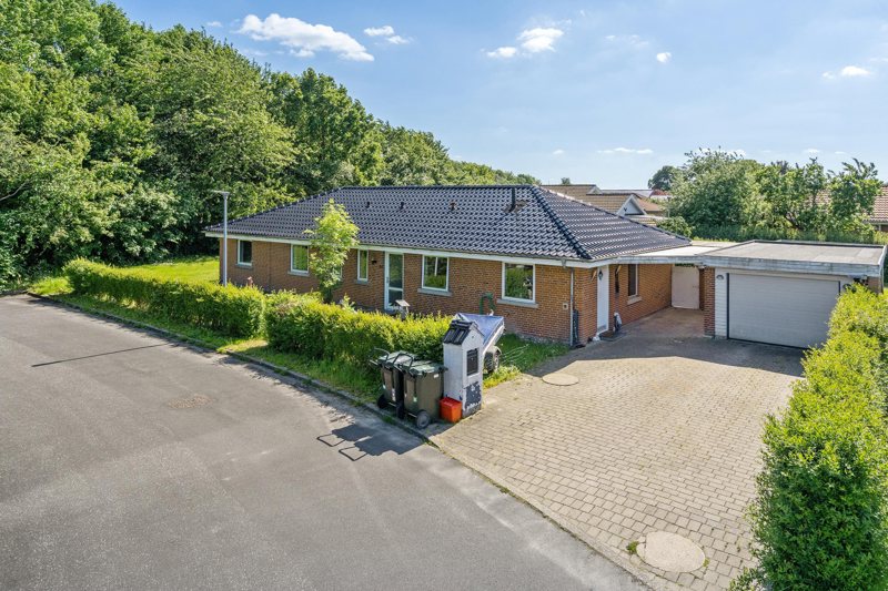 Property image number 2