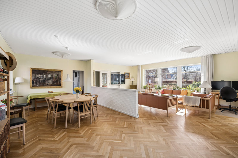 Property image number 8