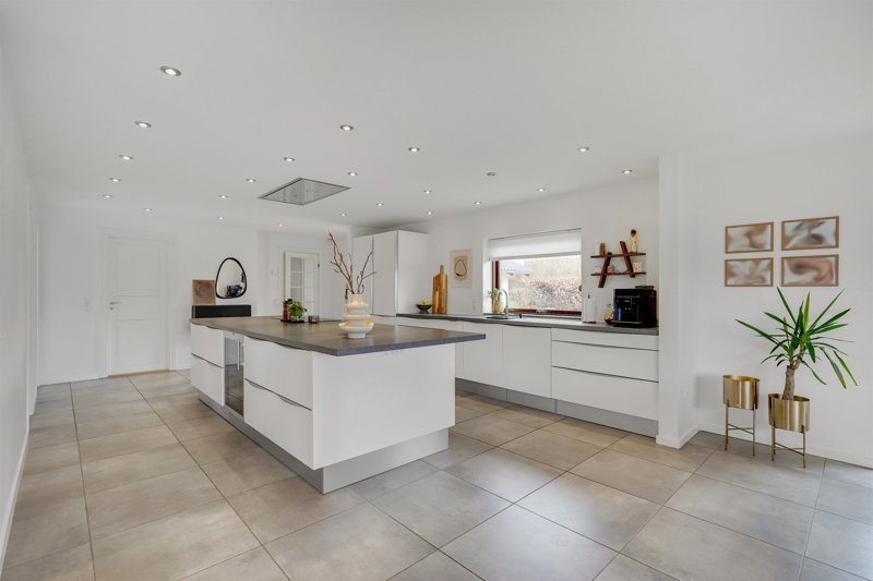Property image number 6