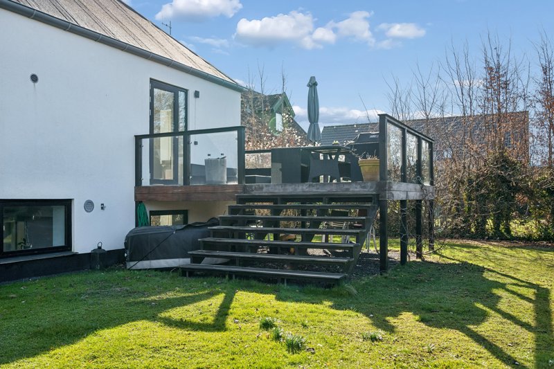 Property image number 2