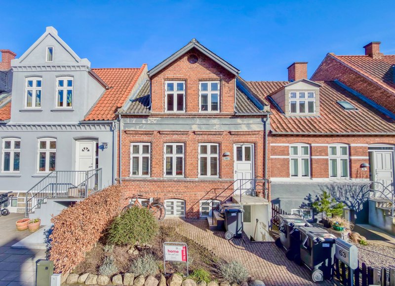 Property image number 1