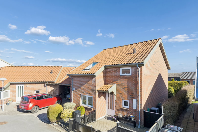 Property image number 2
