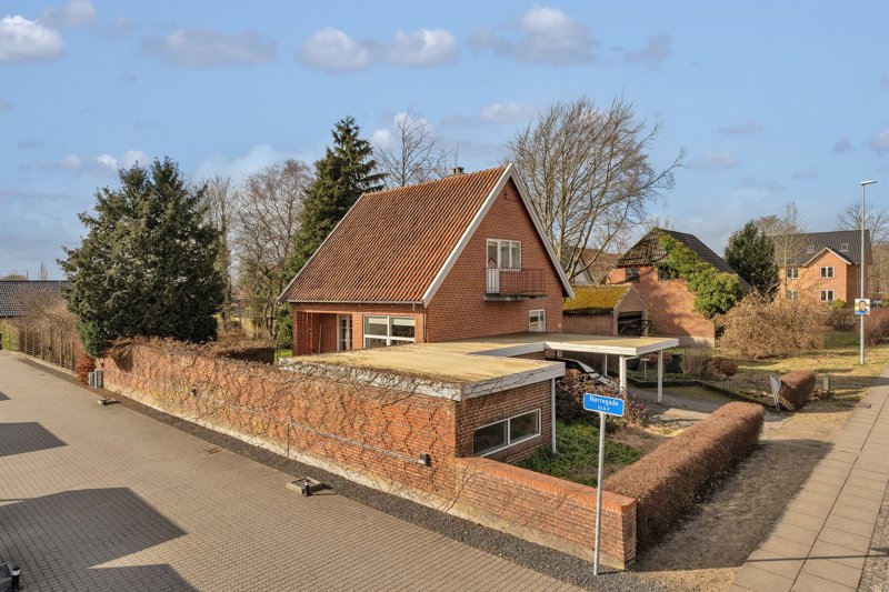Property image number 2