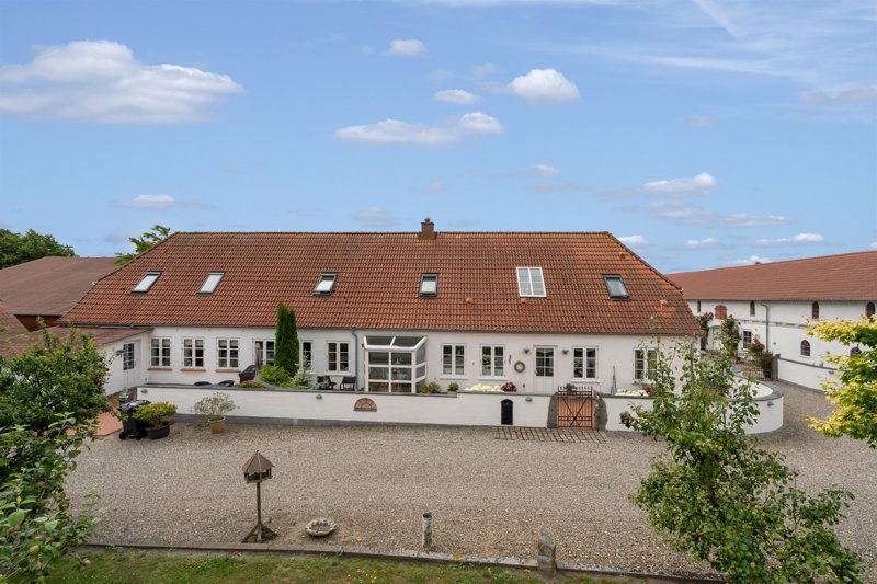Property image number 3
