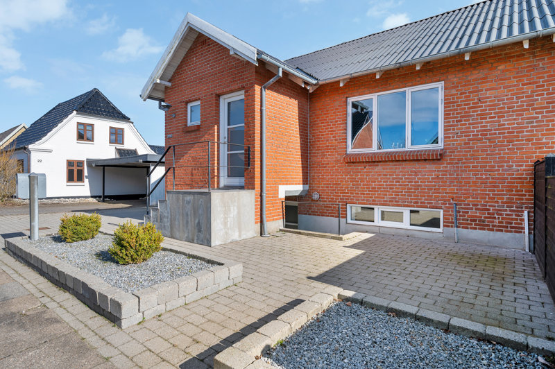 Property image number 1