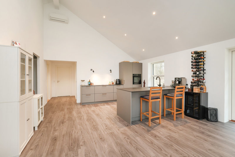 Property image number 8